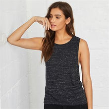 Charger l&#39;image dans la galerie, T-shirt muscle à encolure profonde Flowy femme