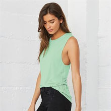 Charger l&#39;image dans la galerie, T-shirt muscle à encolure profonde Flowy femme